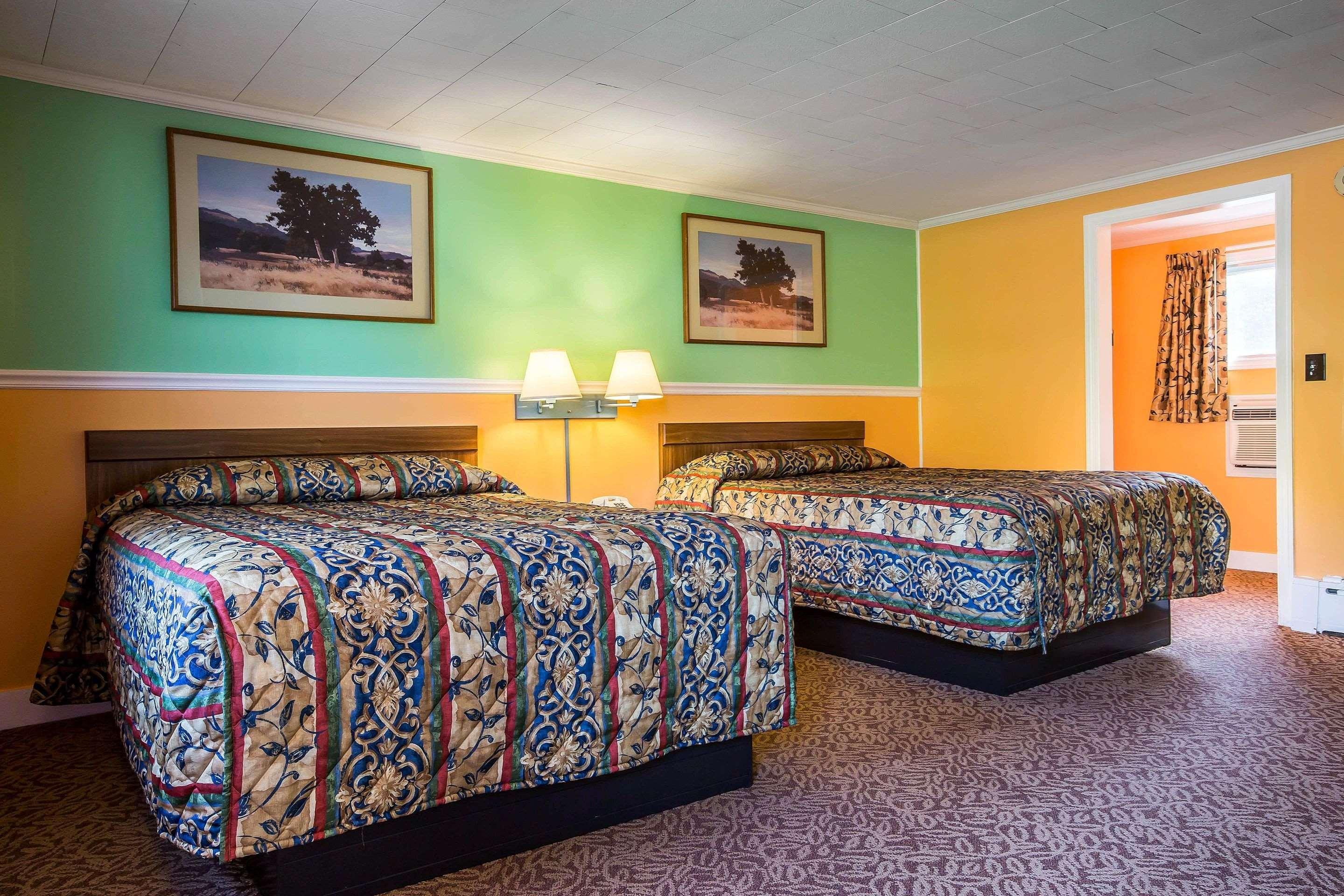 Rodeway Inn Lincoln I-93 Esterno foto