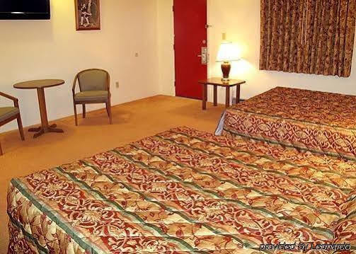 Rodeway Inn Lincoln I-93 Esterno foto