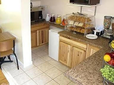 Rodeway Inn Lincoln I-93 Esterno foto