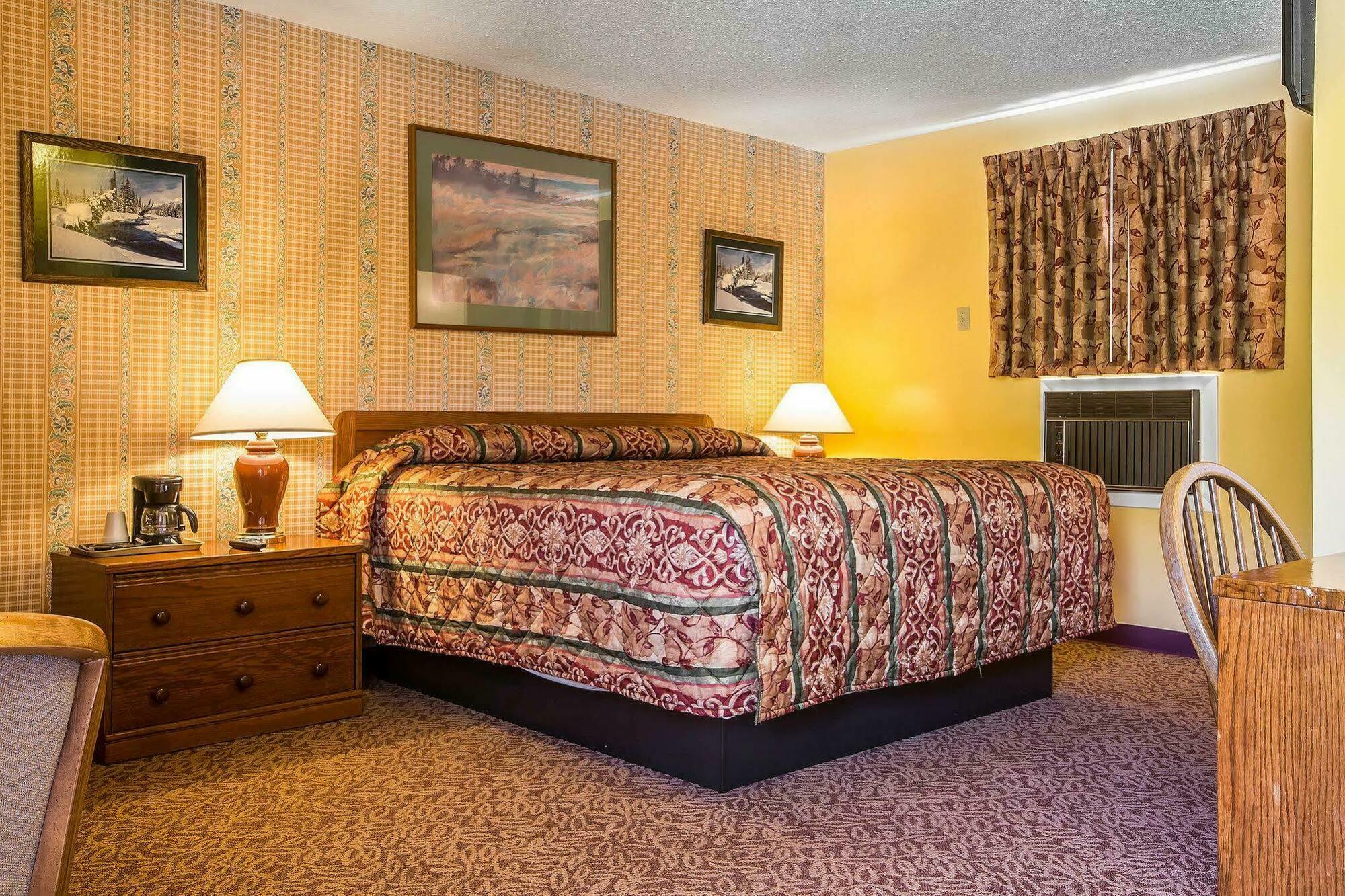 Rodeway Inn Lincoln I-93 Esterno foto